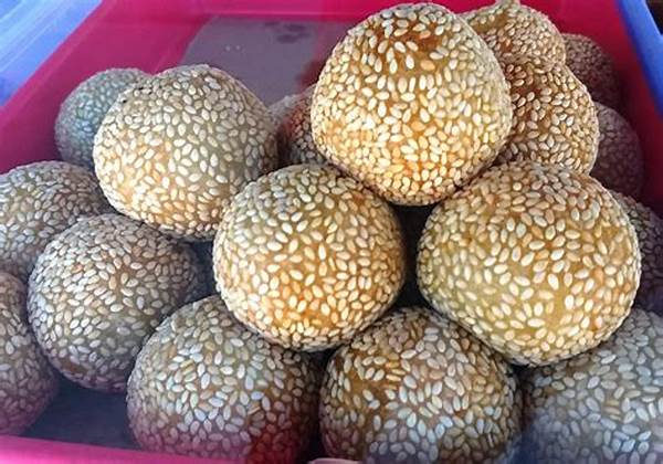 Jajanan Tradisional Yang Cocok Disajikan Saat Sore