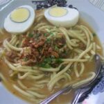 Cara Memasak Mie Celor Praktis