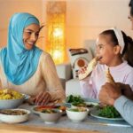 Ide Hemat Makan Bersama Keluarga.