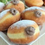 Teknik Menggoreng Donat Bomboloni Coklat