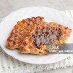 Croffle Cokelat Saus Karamel Lezat