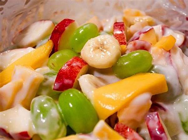 Camilan Buah Segar Dengan Saus Kekinian