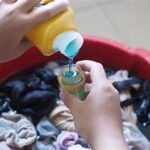 Cara Mencuci Baju Manual Yang Efektif Untuk Anak Kos