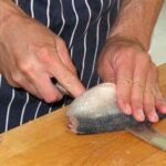 Tips Menghilangkan Bau Amis Ikan Dengan Mudah